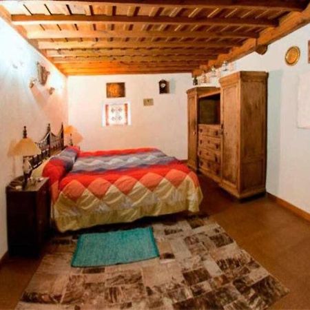 Casa Tia Modesta Es Una Calida Y Acogedora Casa Cabezas Bajas 외부 사진