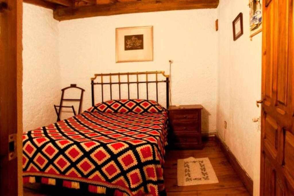 Casa Tia Modesta Es Una Calida Y Acogedora Casa Cabezas Bajas 외부 사진
