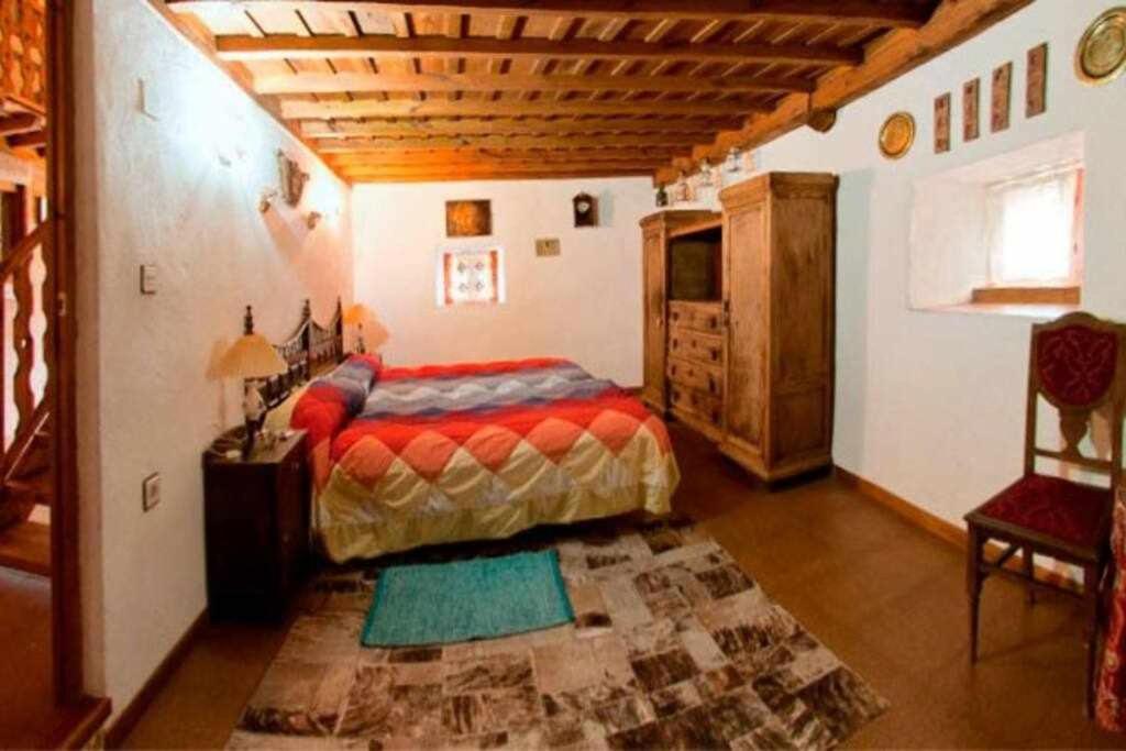 Casa Tia Modesta Es Una Calida Y Acogedora Casa Cabezas Bajas 외부 사진